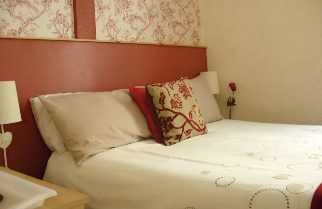 The Manhattan Contactless Hotel By Bet Stays-1